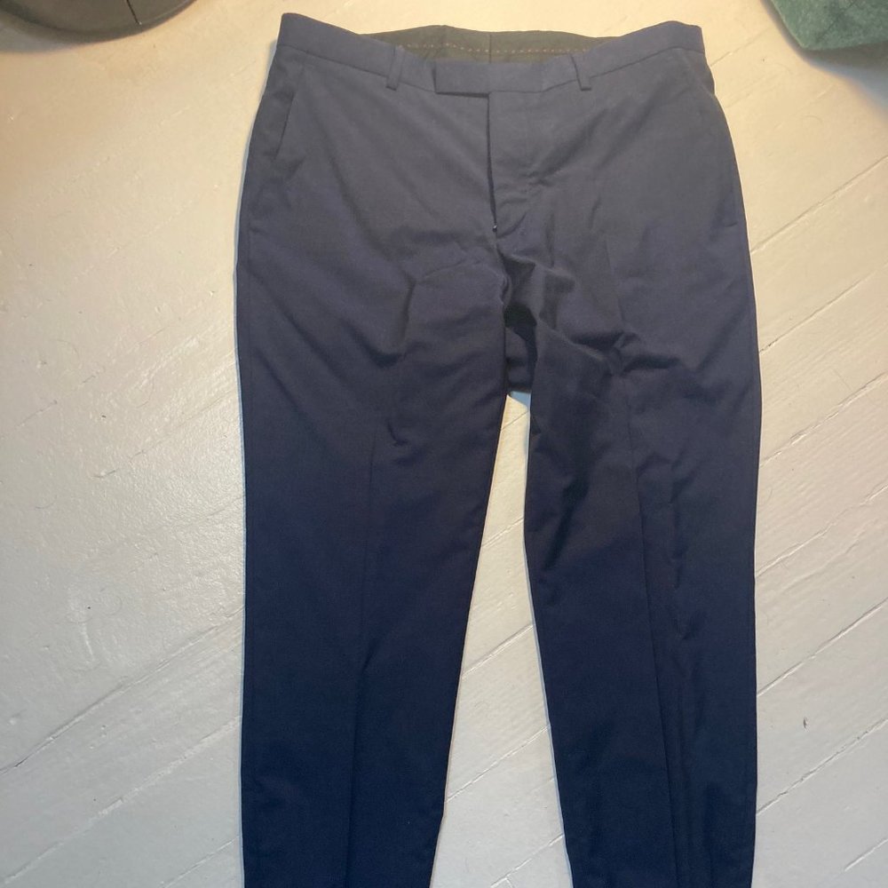 HUGO BOSS TAPERED LEG DRESS PANTS IN BLUE 100% VIRGIN WOOL SIZE 40R